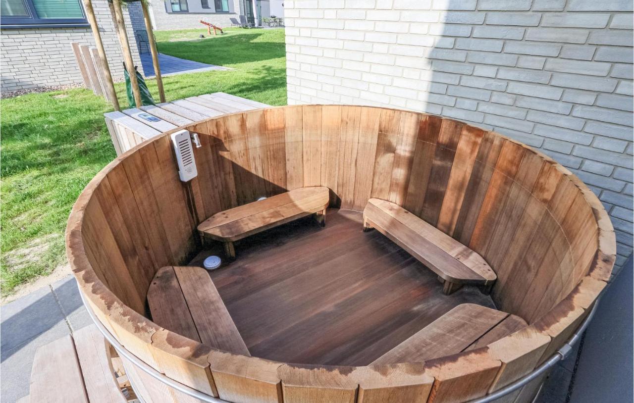 Lovely Home In Lembruch-Duemmer See With Sauna Exterior foto